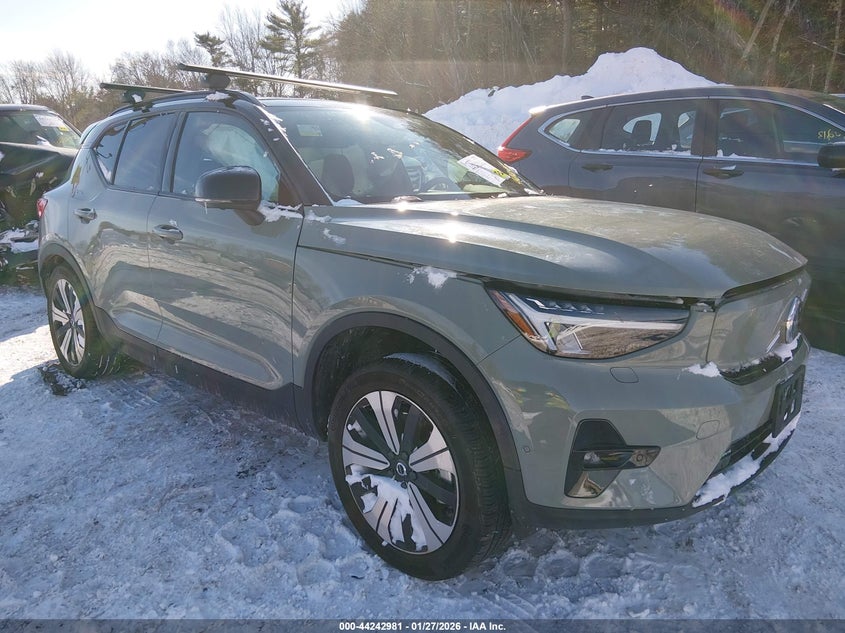 2023 Volvo Xc40 Recharge Pure Electric Twin Plus