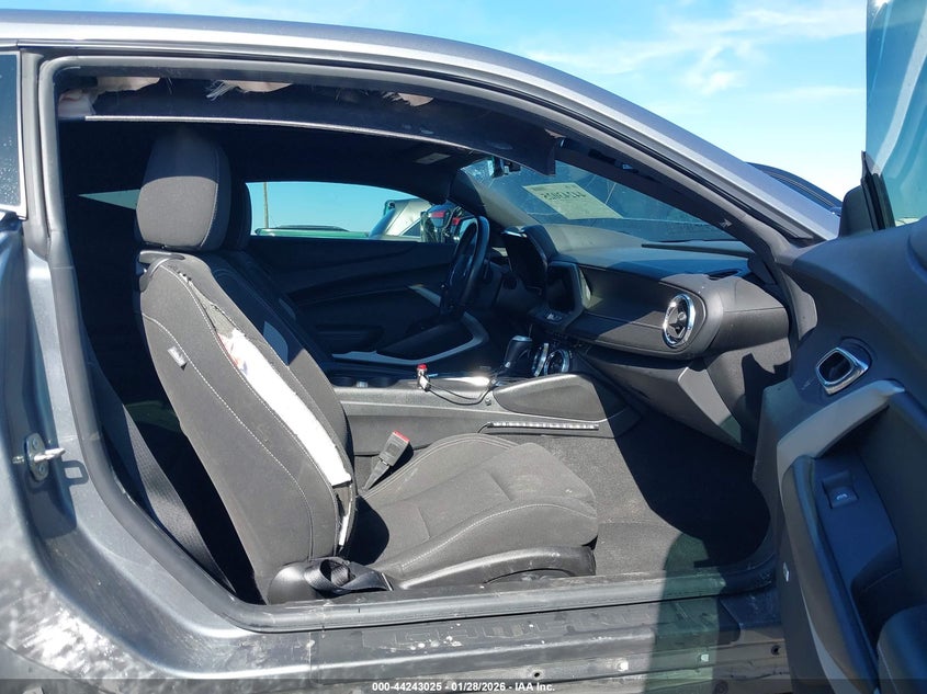 2021 Chevrolet Camaro Rwd 1Lt