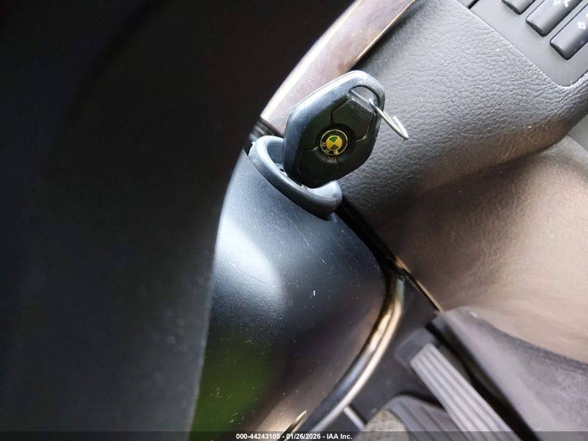 2004 BMW 325Ci VIN: WBABW334X4PL30617 Lot: 44243105