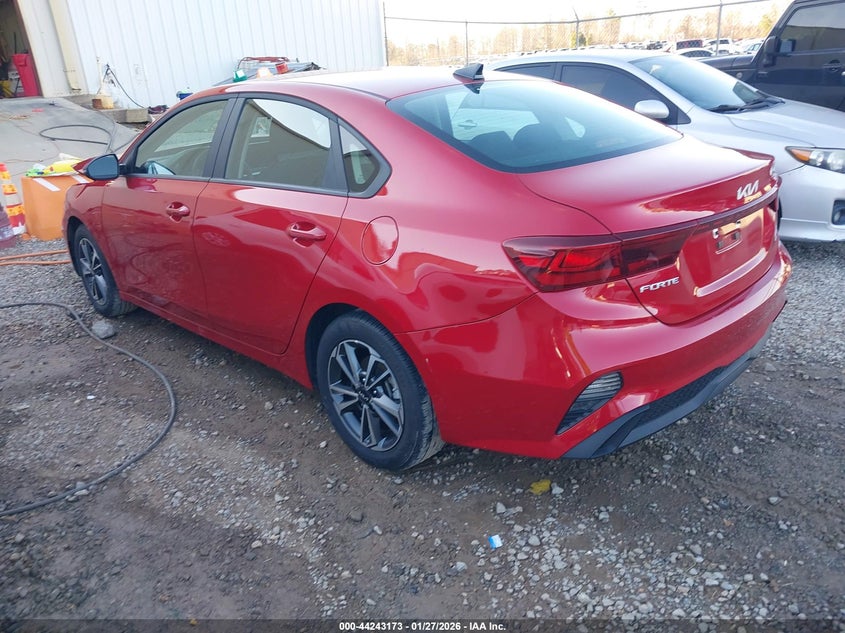 2024 Kia Forte Lxs