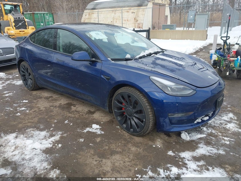 2022 Tesla Model 3 Performance Dual Motor All-Wheel Drive