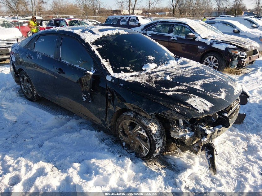 2025 Hyundai Elantra Sel Sport