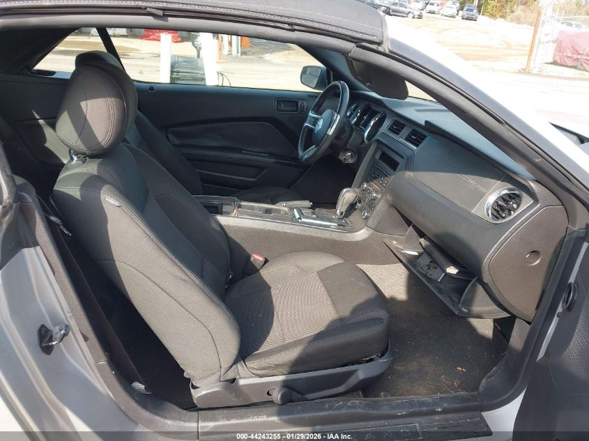 2013 Ford Mustang V6