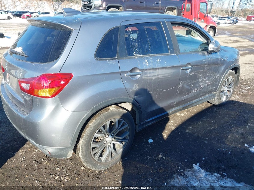 2017 Mitsubishi Outlander Sport 2.0 Es/2.0 Le