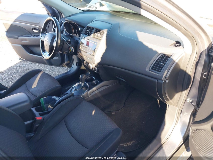 2017 Mitsubishi Outlander Sport 2.0 Es/2.0 Le