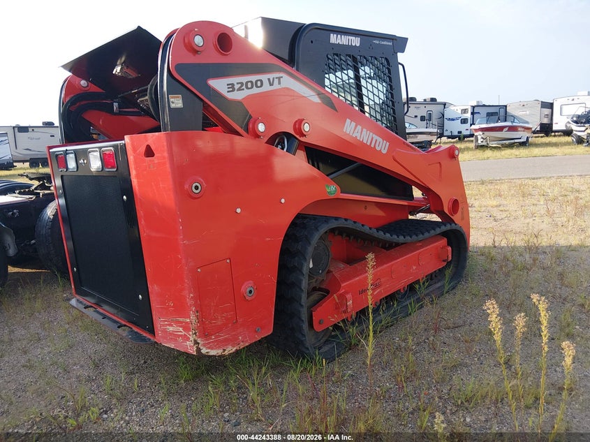 2023 MANITOU 3200VT auction photo 4