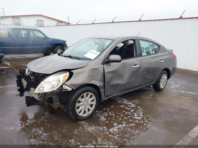 2014 Nissan Versa 1.6 Sv