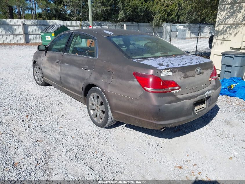 2005 Toyota Avalon Xls