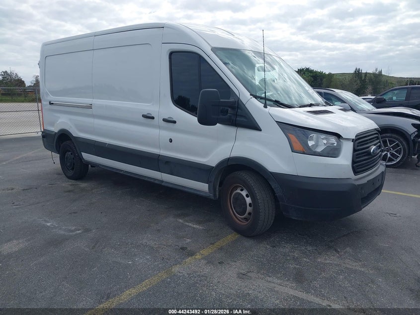 2019 Ford Transit-350