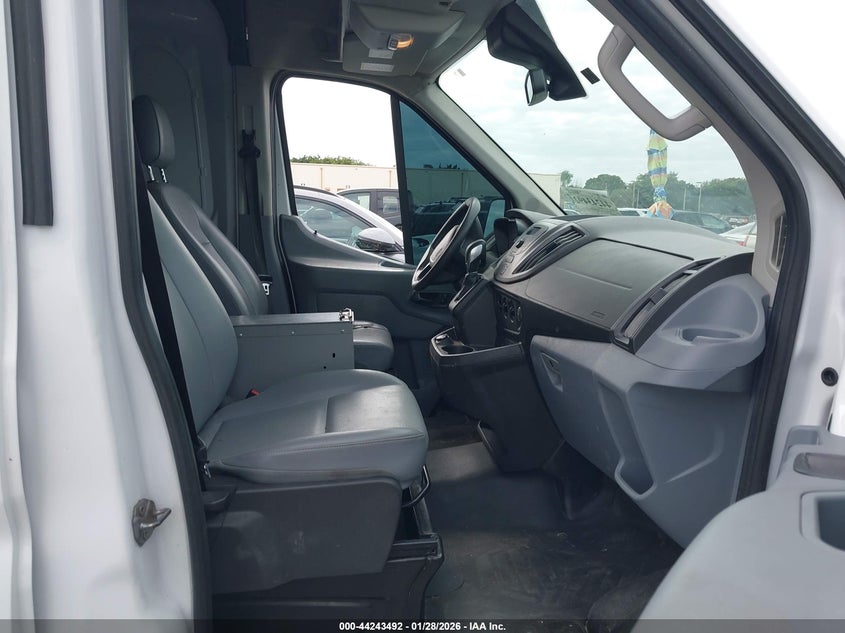 2019 Ford Transit-350