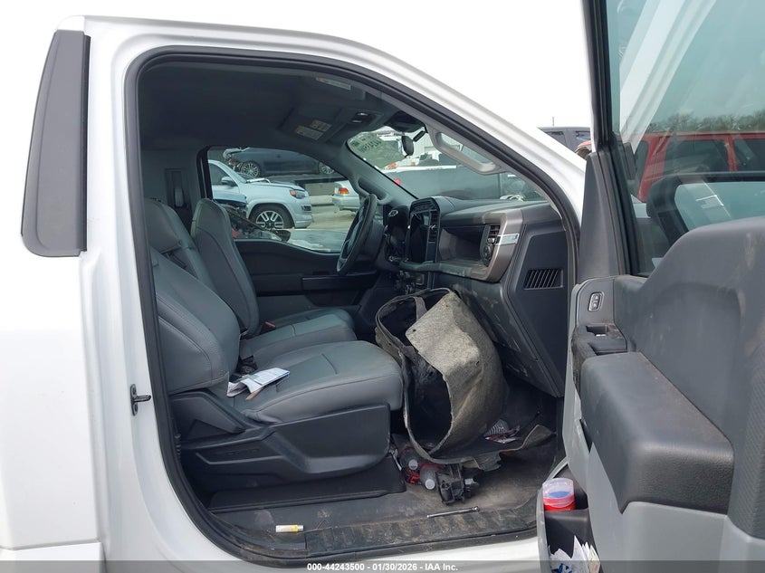VIN 1FTMF1LP1RKF32258 2024 FORD F-150 XL