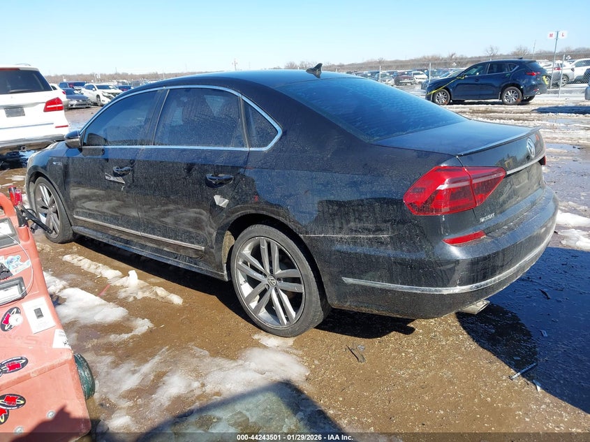 2017 Volkswagen Passat 1.8T R-Line
