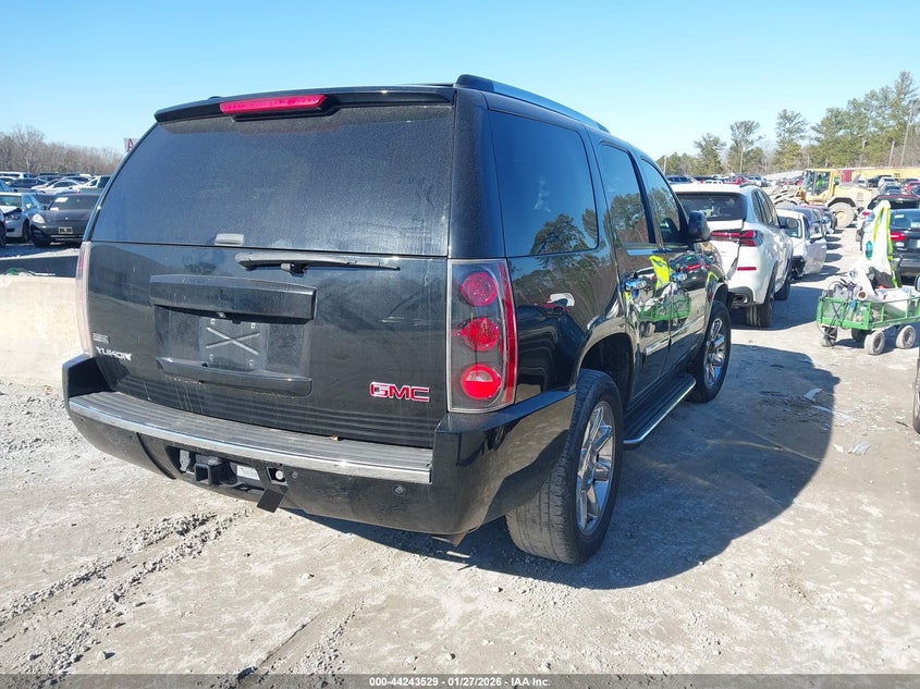 2012 GMC Yukon Denali