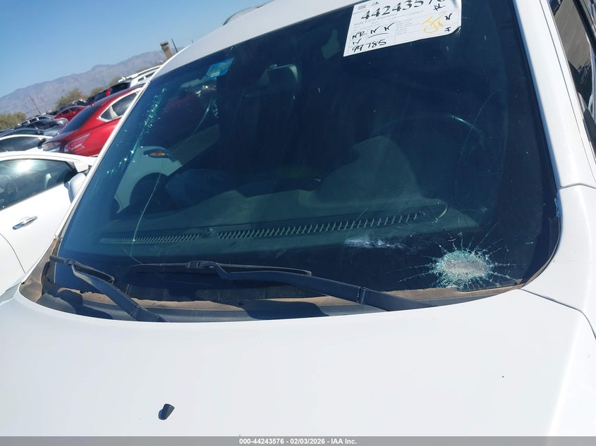 JEEP GRAND CHEROKEE 2015 VIN 1C4RJEAG2FC654017