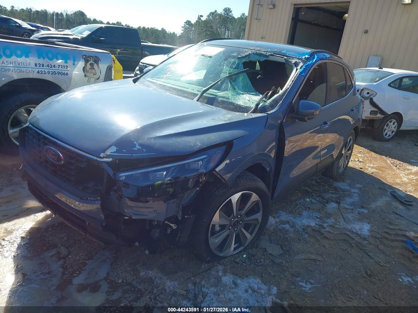 2025 Ford Escape Platinum