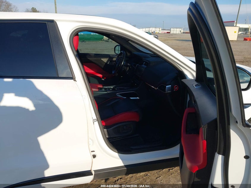 2017 Jaguar F-Pace S