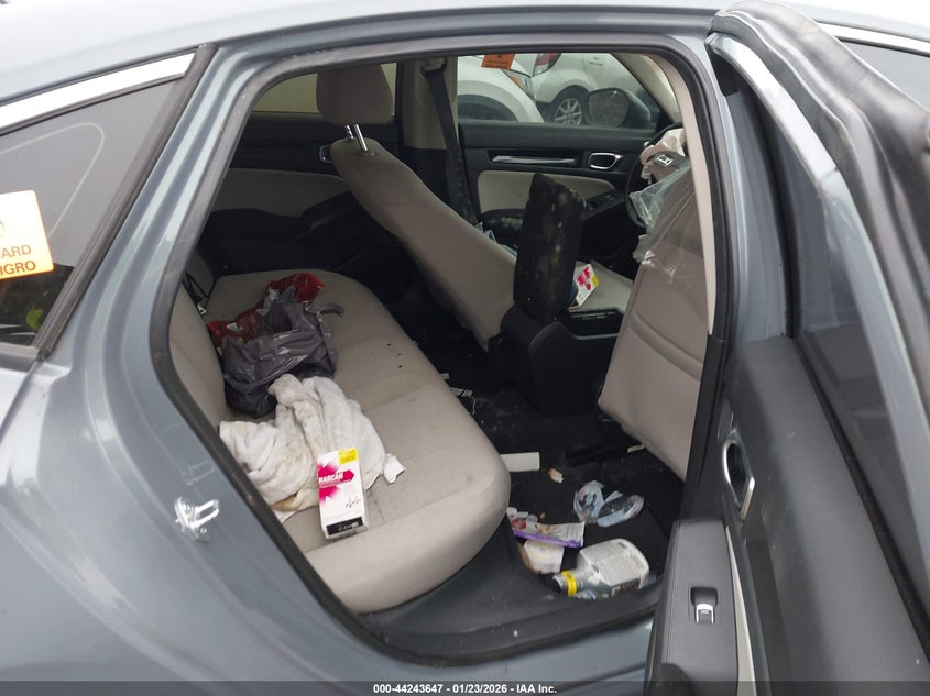 2022 HONDA CIVIC auction photo 8