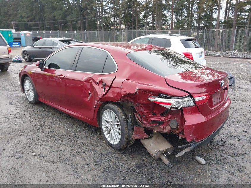 2019 Toyota Camry Hybrid Xle