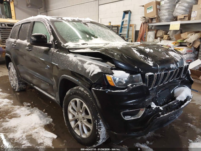 2021 Jeep Grand Cherokee Laredo E 4X4