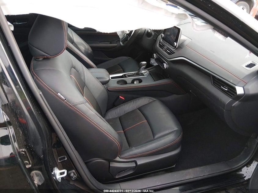 2022 Nissan Altima Sr Fwd