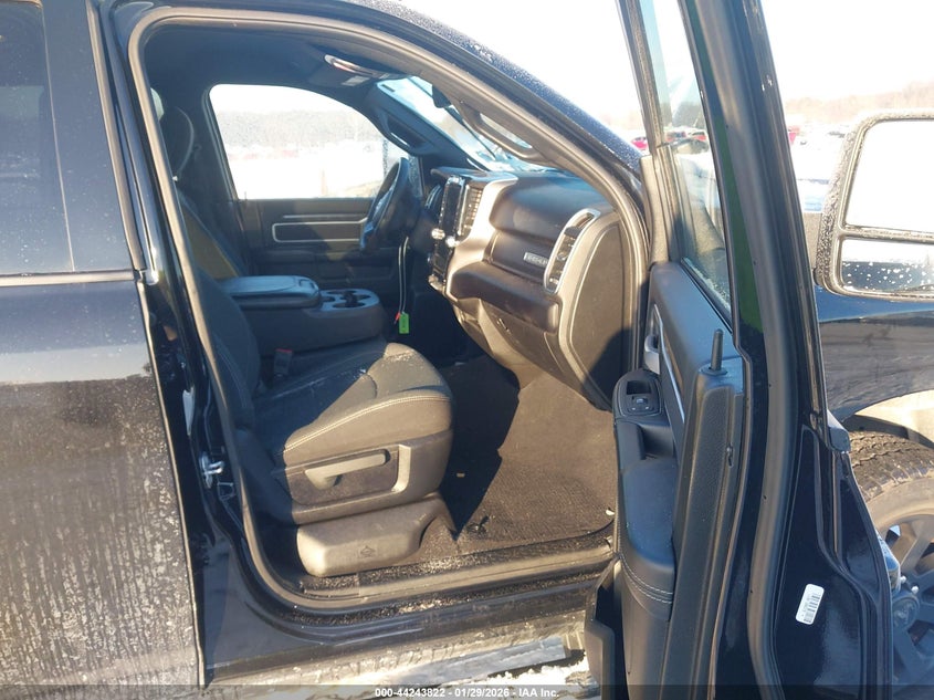 2024 Ram 2500 Big Horn 4X4 6'4 Box