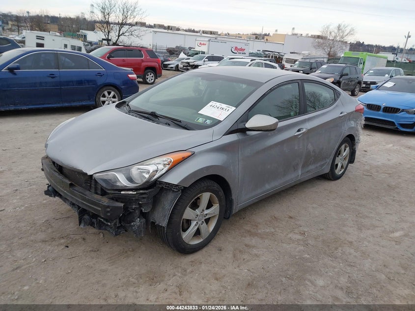 2013 Hyundai Elantra Gls