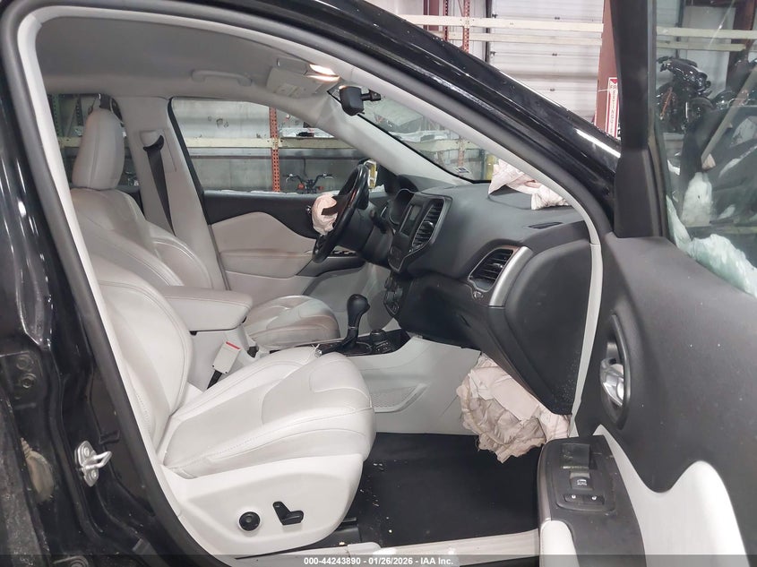 2021 Jeep Cherokee Latitude Lux 4X4