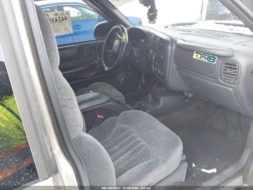 2001 Chevrolet S-10 Ls