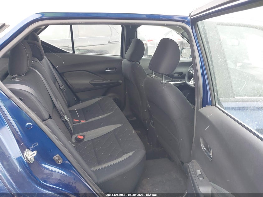 2020 NISSAN KICKS auction photo 8