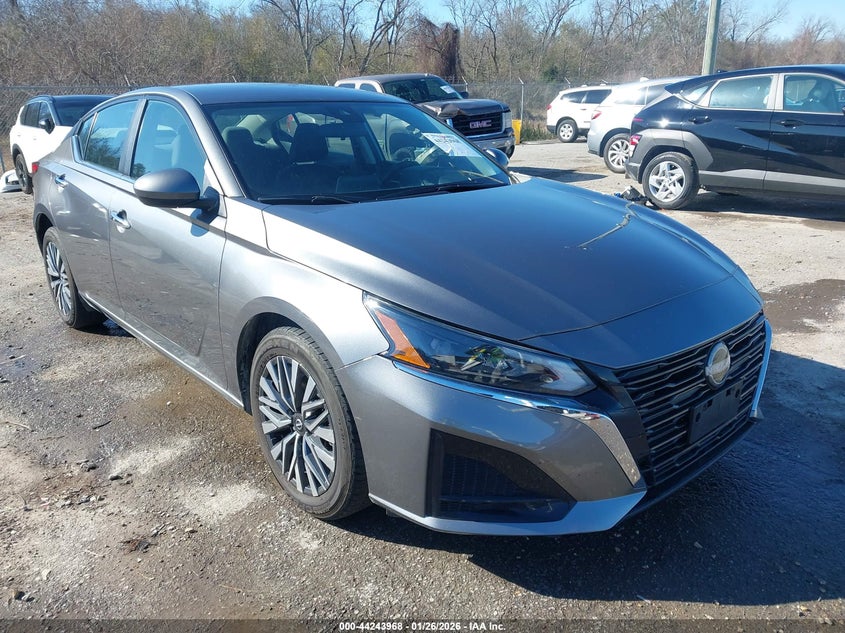 2023 Nissan Altima Sv Fwd