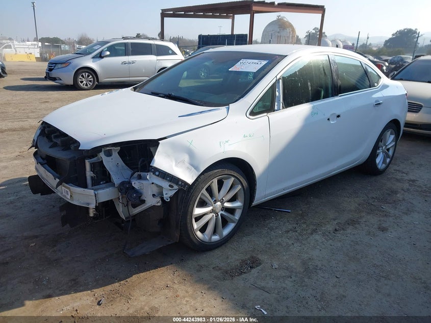 2013 BUICK VERANO auction photo 2