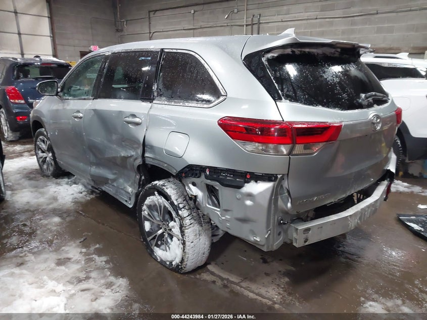 2018 Toyota Highlander Le Plus