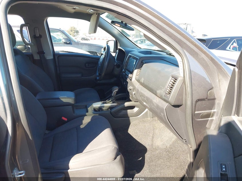 2023 Nissan Frontier S 4X2