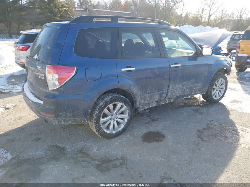 Vin: jf2shadc1bh728914, lot: 44740313, subaru forester 2.5x premium 20114