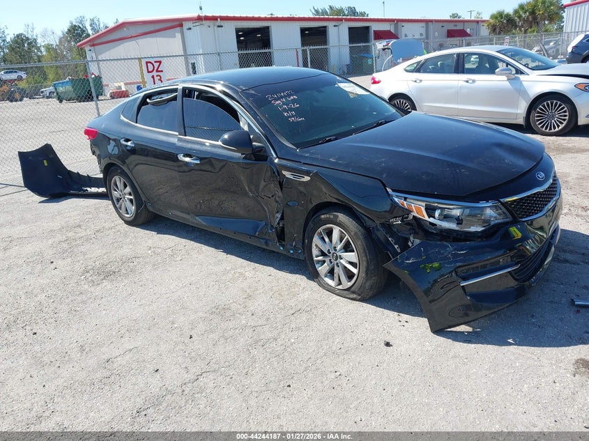 2017 KIA OPTIMA LX
