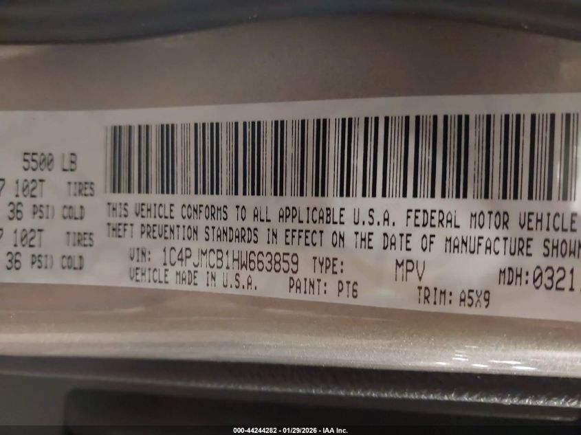 2017 Jeep Cherokee Latitude 4X4 VIN: 1C4PJMCB1HW663859 Lot: 44244282