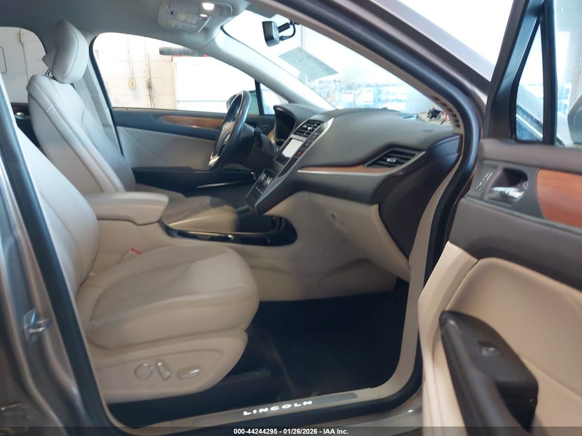 2019 Lincoln Mkc Select