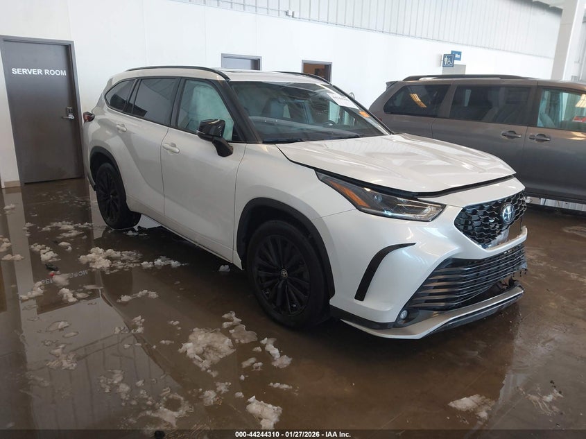 TOYOTA HIGHLANDER - zdjęcie 1