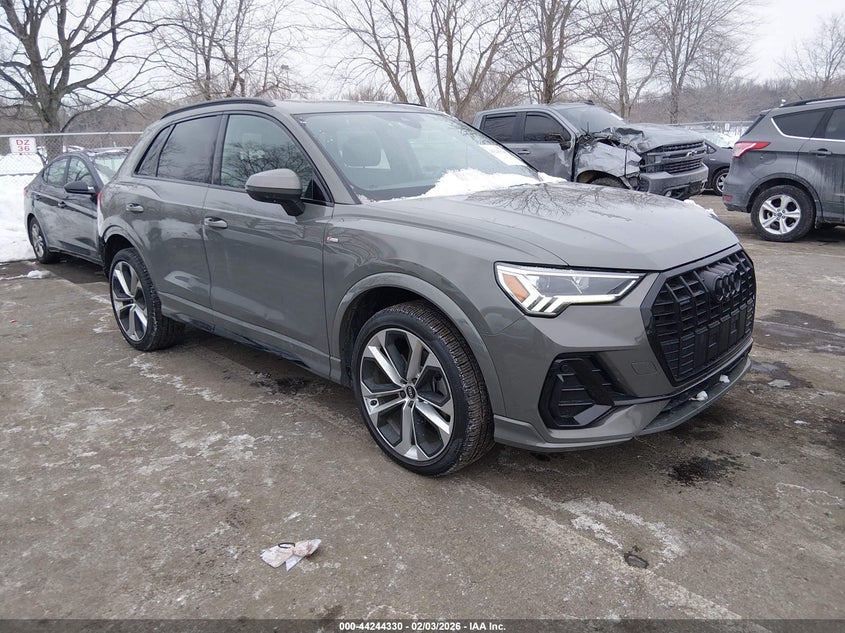 2022 Audi Q3 Premium Plus 45 Tfsi S Line Quattro Tiptronic