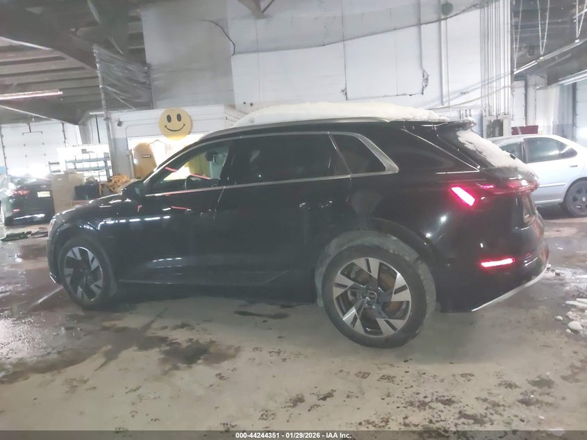 2023 Audi E-Tron Premium Quattro VIN: WA1AAAGE3PB004755 Lot: 44244351
