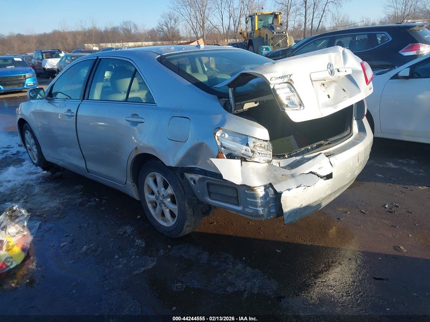 2010 Toyota Camry Le