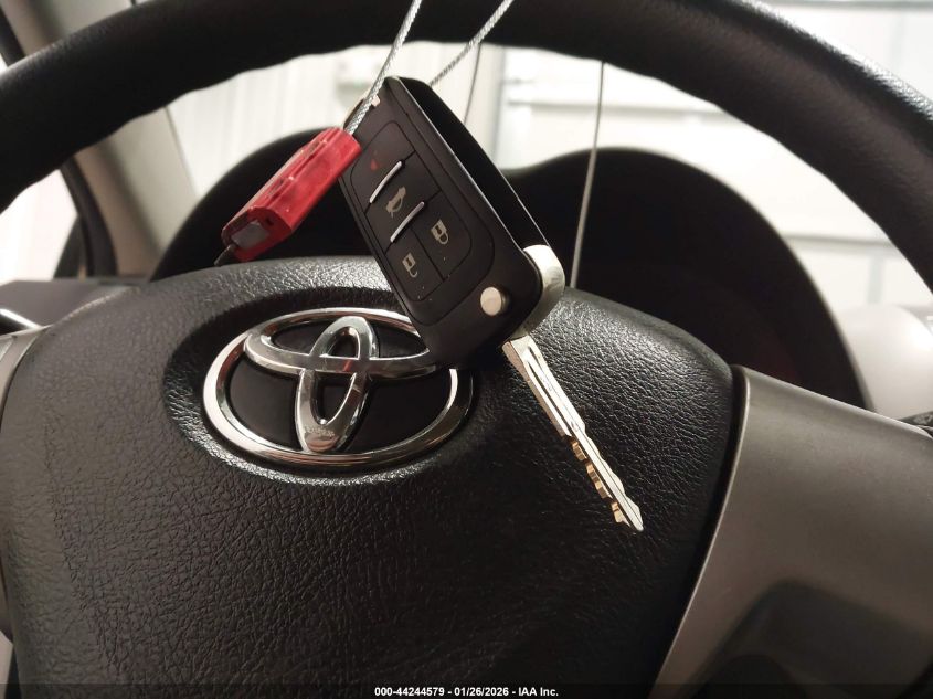 2013 Toyota Corolla Le VIN: 5YFBU4EE5DP213773 Lot: 44244579