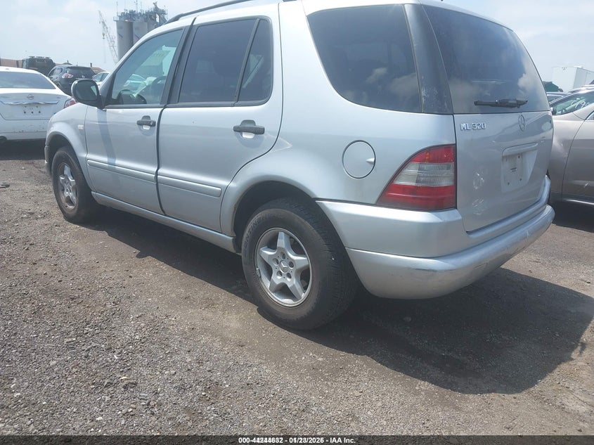 2001 Mercedes-Benz Ml 320