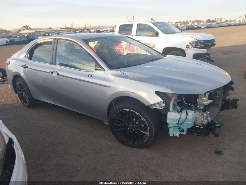 2021 Toyota Camry Se Nightshade Edition