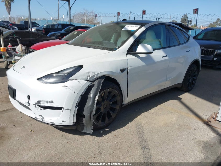 2023 Tesla Model Y Awd/Long Range Dual Motor All-Wheel Drive