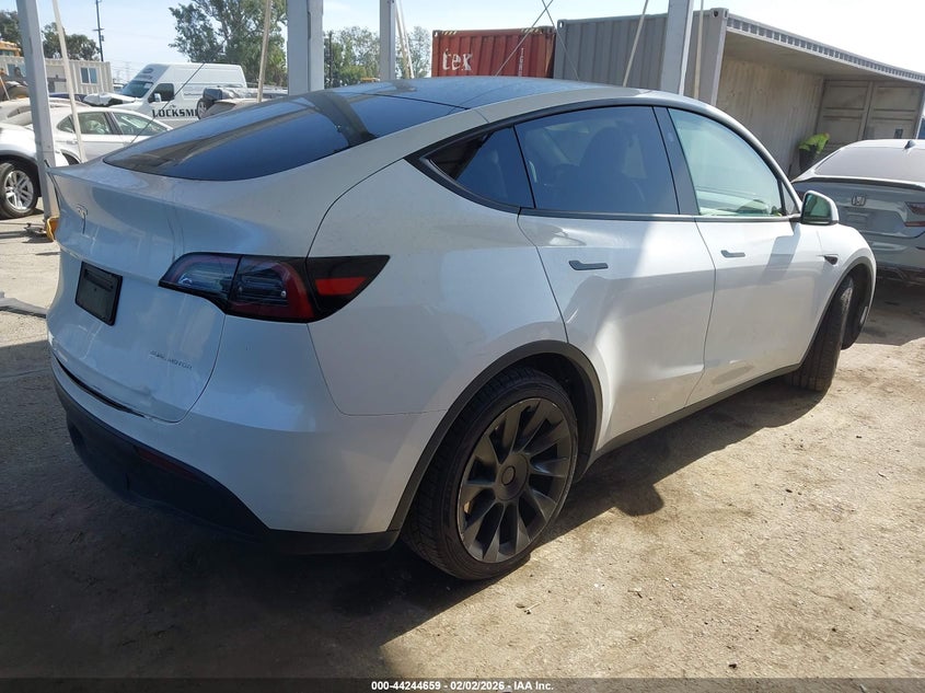 2023 Tesla Model Y Awd/Long Range Dual Motor All-Wheel Drive