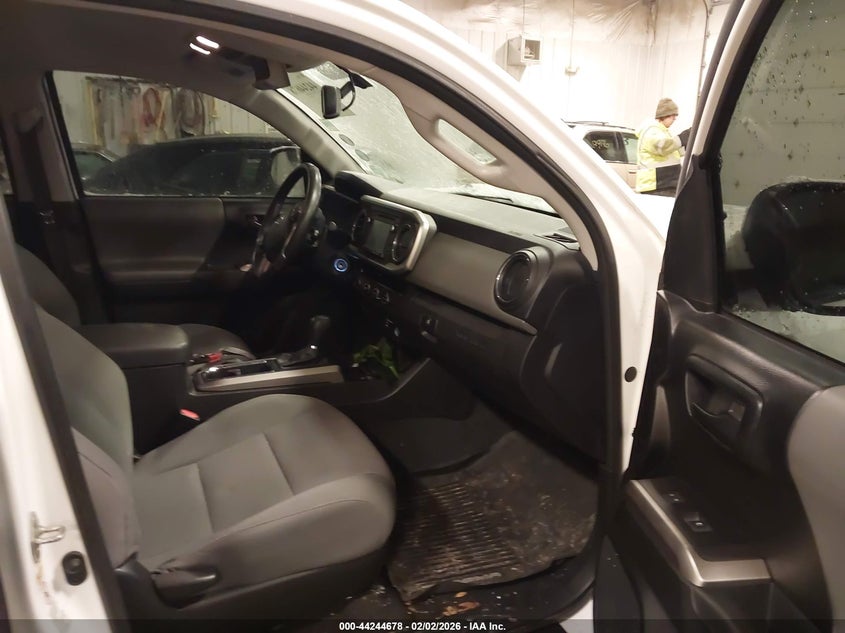 2017 Toyota Tacoma Sr5 V6