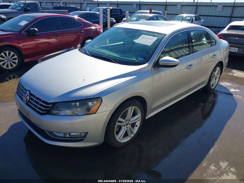 2012 Volkswagen Passat 2.0L Tdi Se