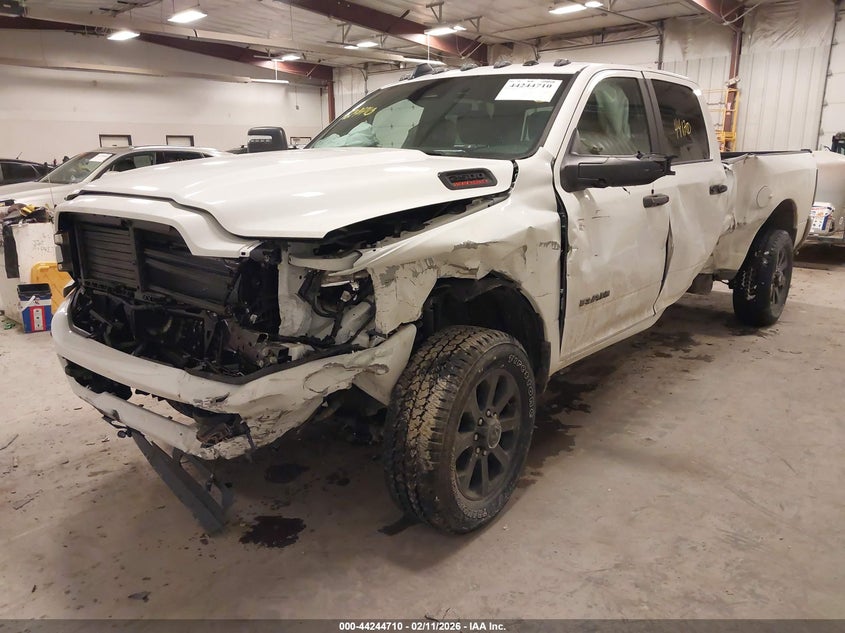 2026 Ram 2500 Big Horn 4X4 8' Box