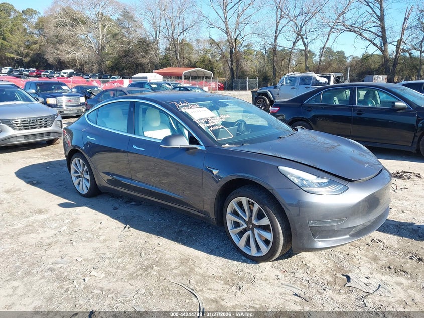 2018 Tesla Model 3 Long Range/Mid Range